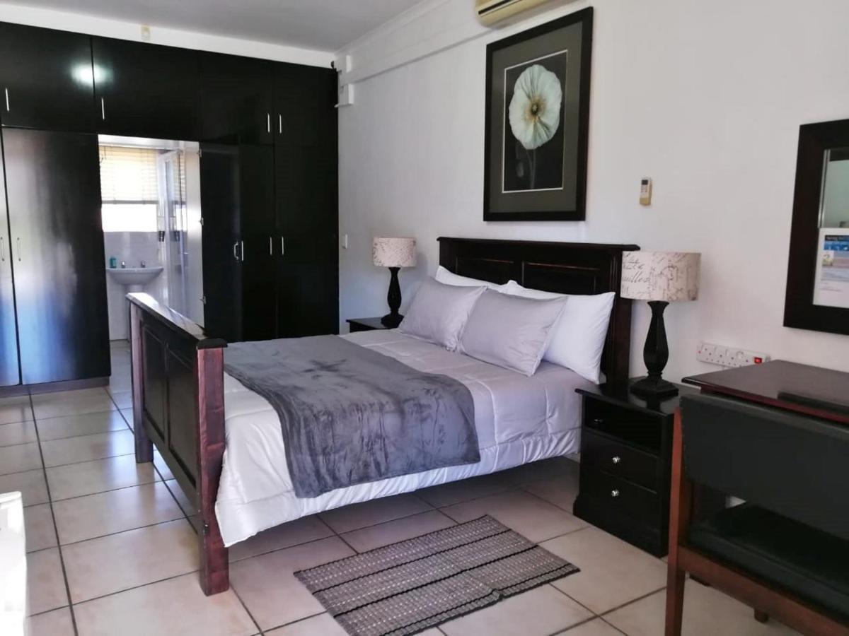 Sunset Boulevard Riverlodge Paarl Εξωτερικό φωτογραφία