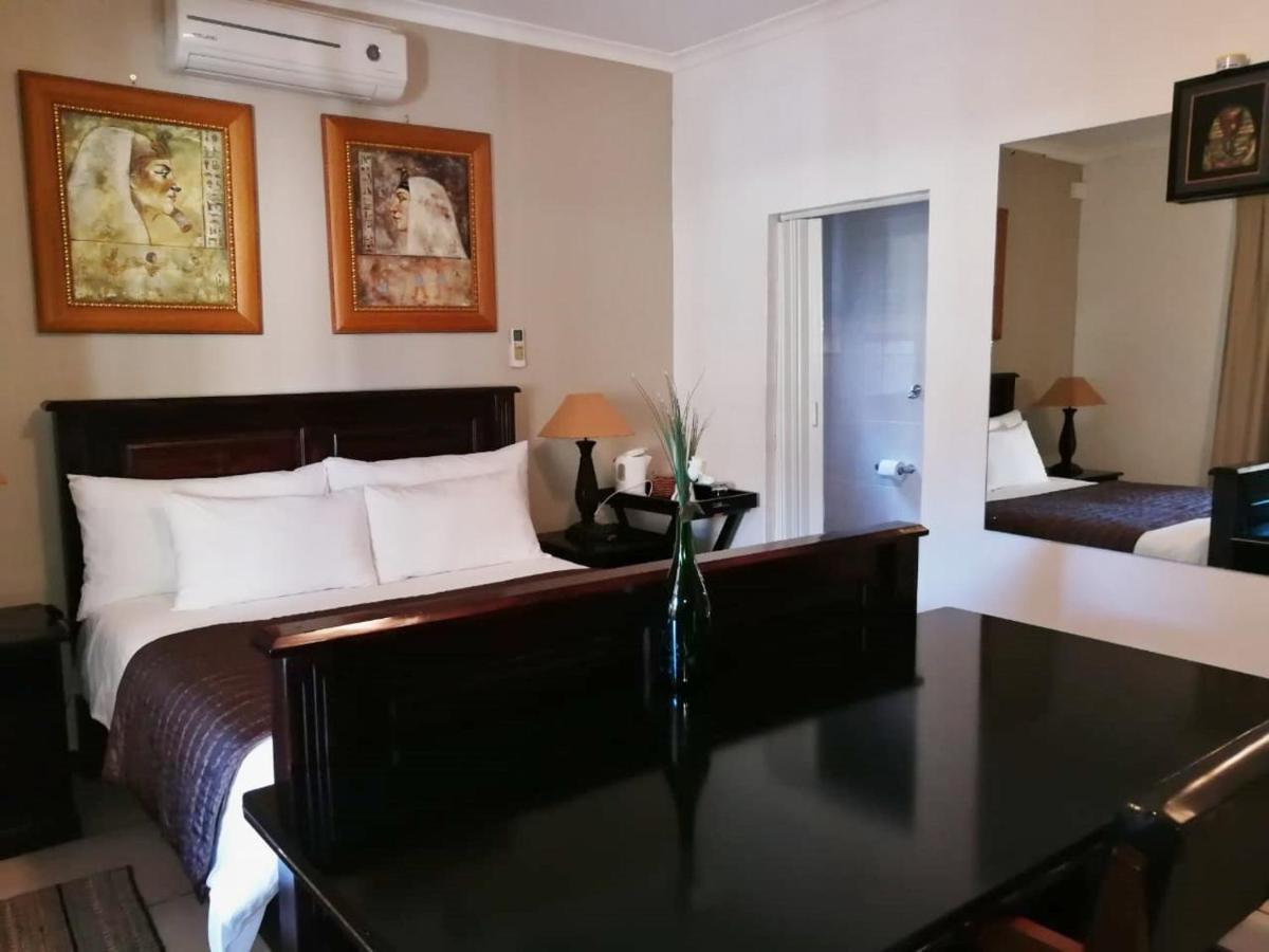 Sunset Boulevard Riverlodge Paarl Εξωτερικό φωτογραφία